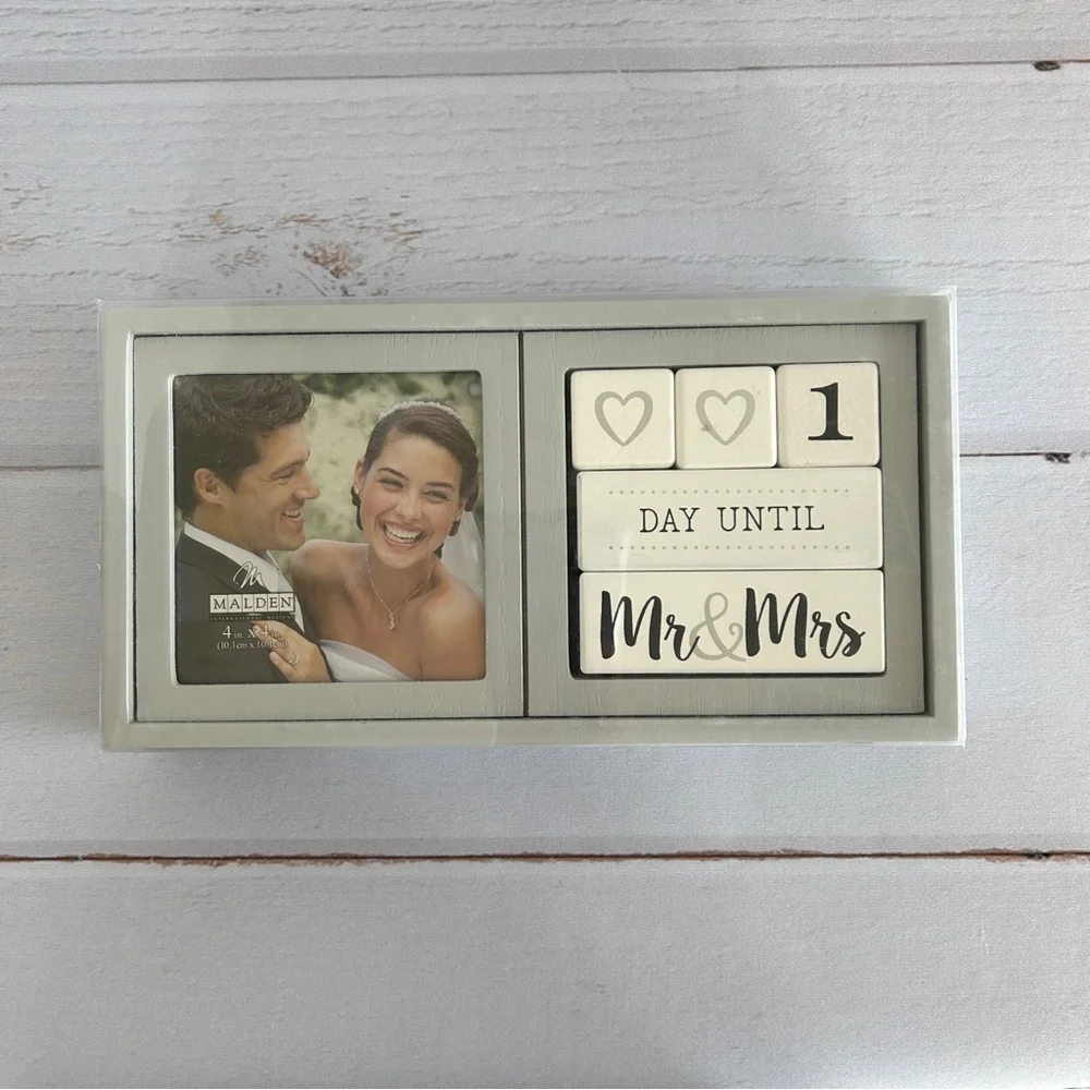 Wedding Calendar Engagement Countdown & Photo Frame | Malden | Freestanding Box